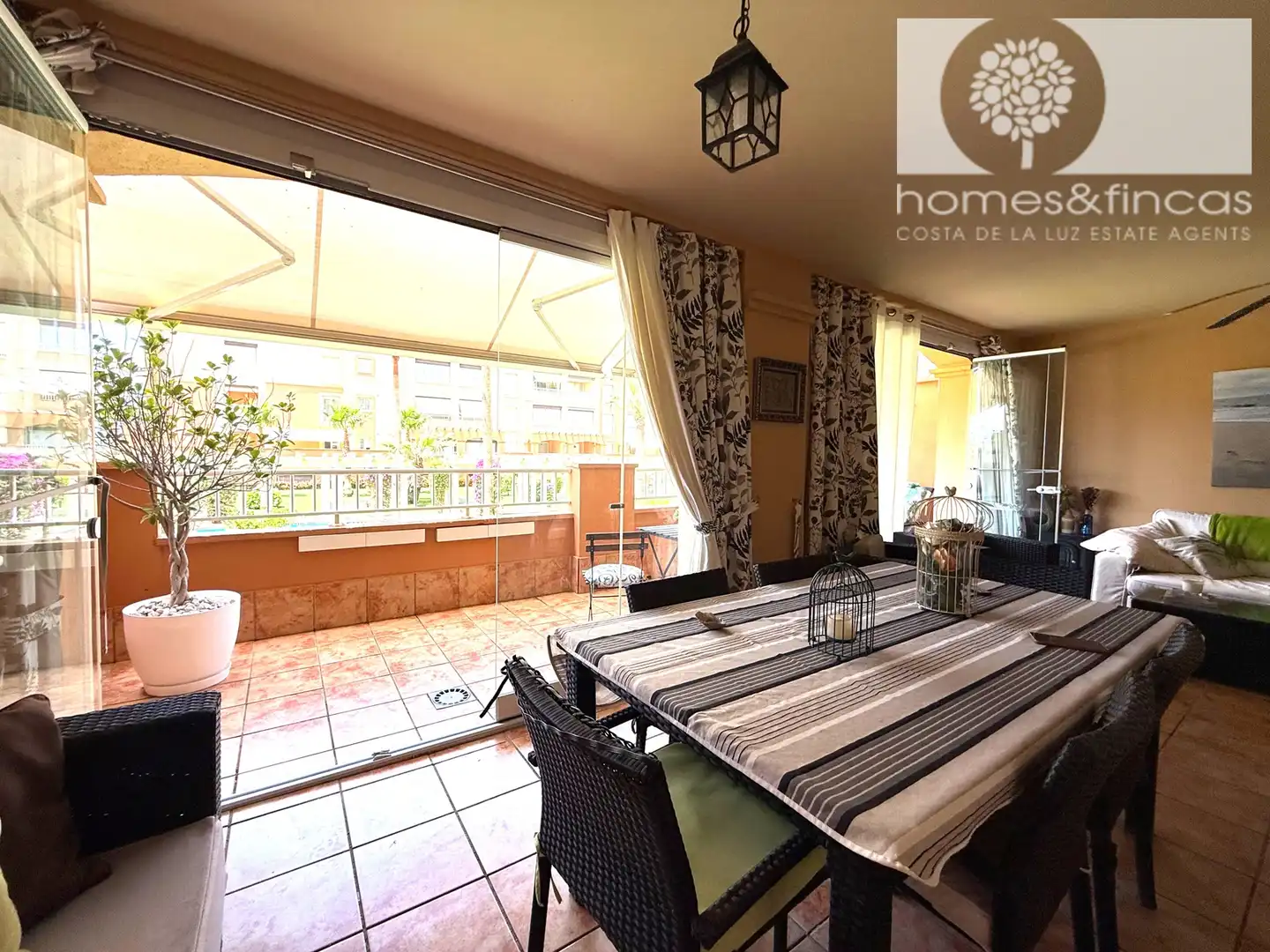 Terrace of Flat for sale in Ayamonte  with Air Conditioner, Terrace and Furnished