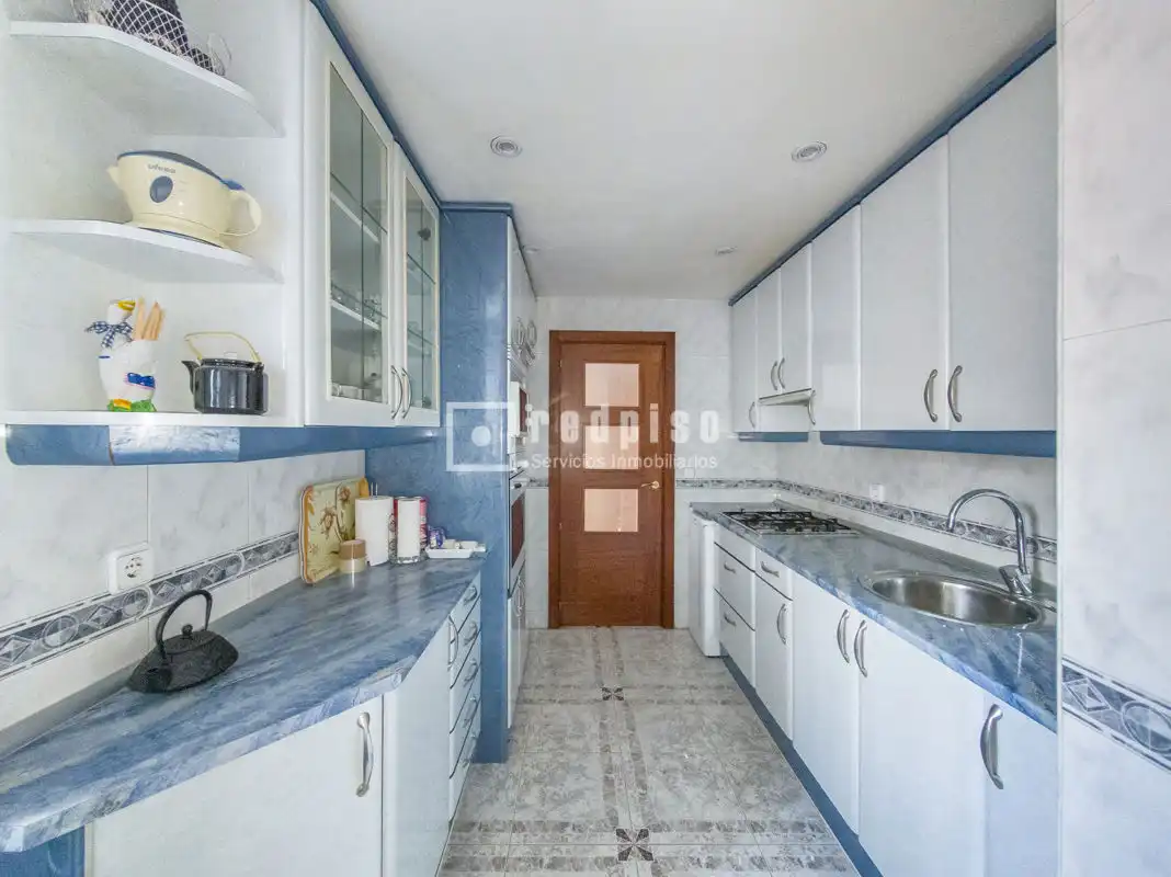 Cuina de Pis de lloguer en Madrid amb Aire condicionat, Calefacció i Parquet