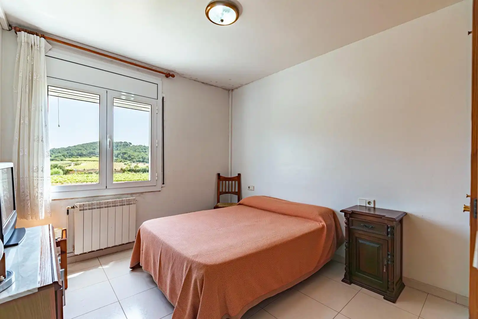 Schlafzimmer von Maisonette zum Verkauf in Calafell mit Heizung, Privatgarten und Terrasse