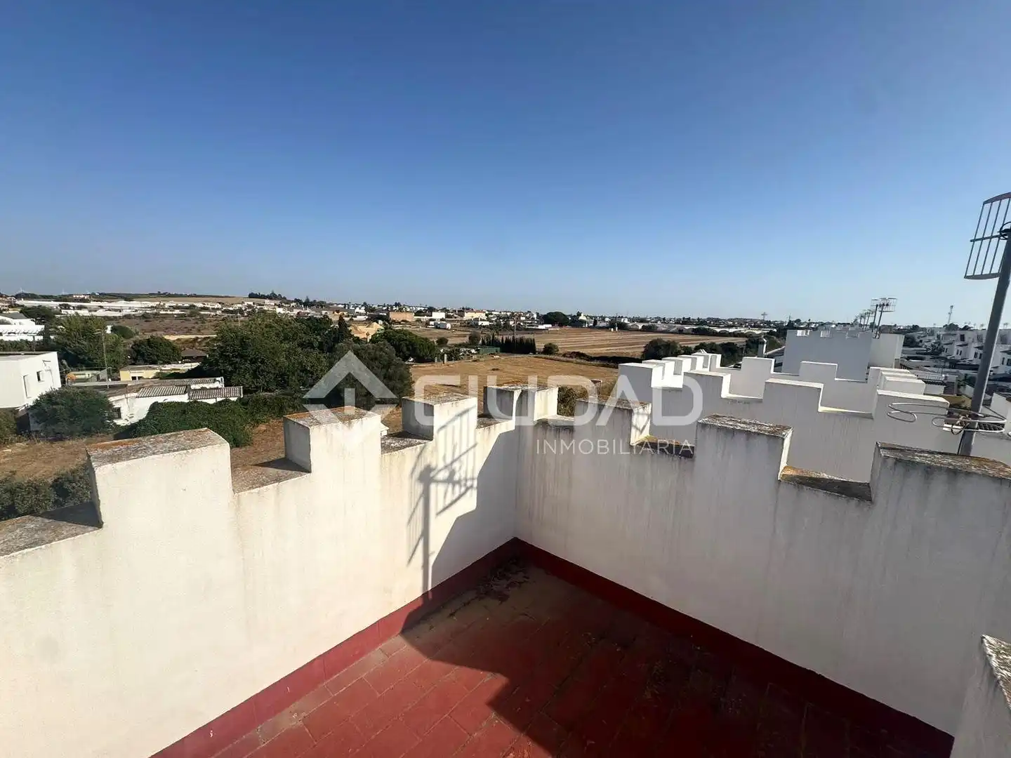 Vista exterior de Casa adosada en venda en Sanlúcar de Barrameda