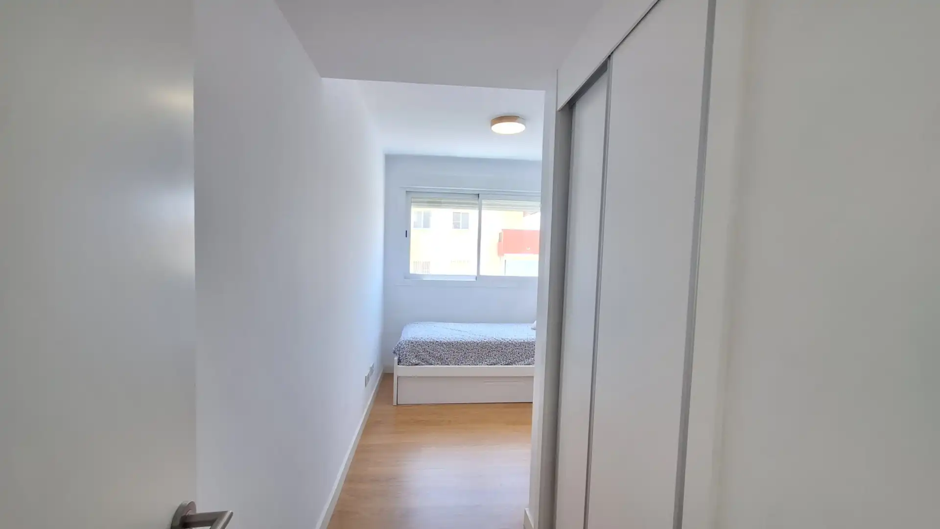 Bedroom of Flat for sale in Estepona  with Air Conditioner, Storage room and Swimming Pool