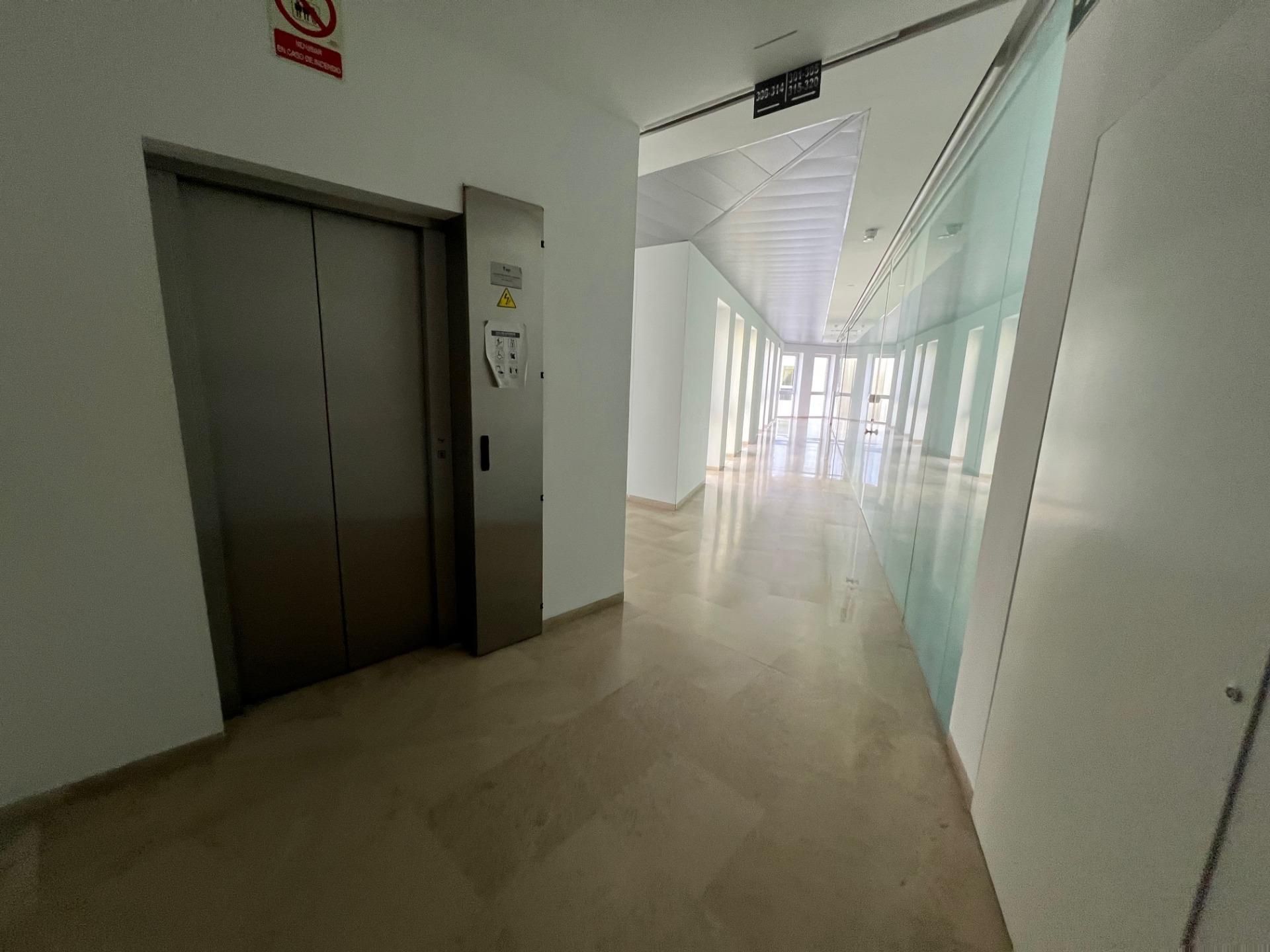 Office for sale in Jerez de la Frontera