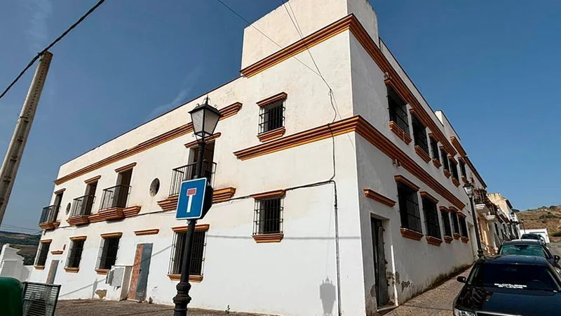 Exterior view of Building for sale in Bornos