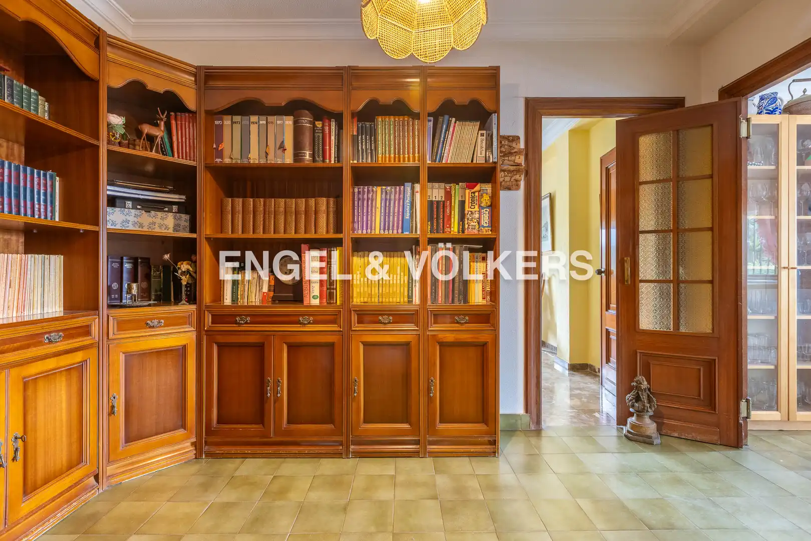 Casa rústica amb terrassa en venda a Sanlúcar la Mayor, imagen 7