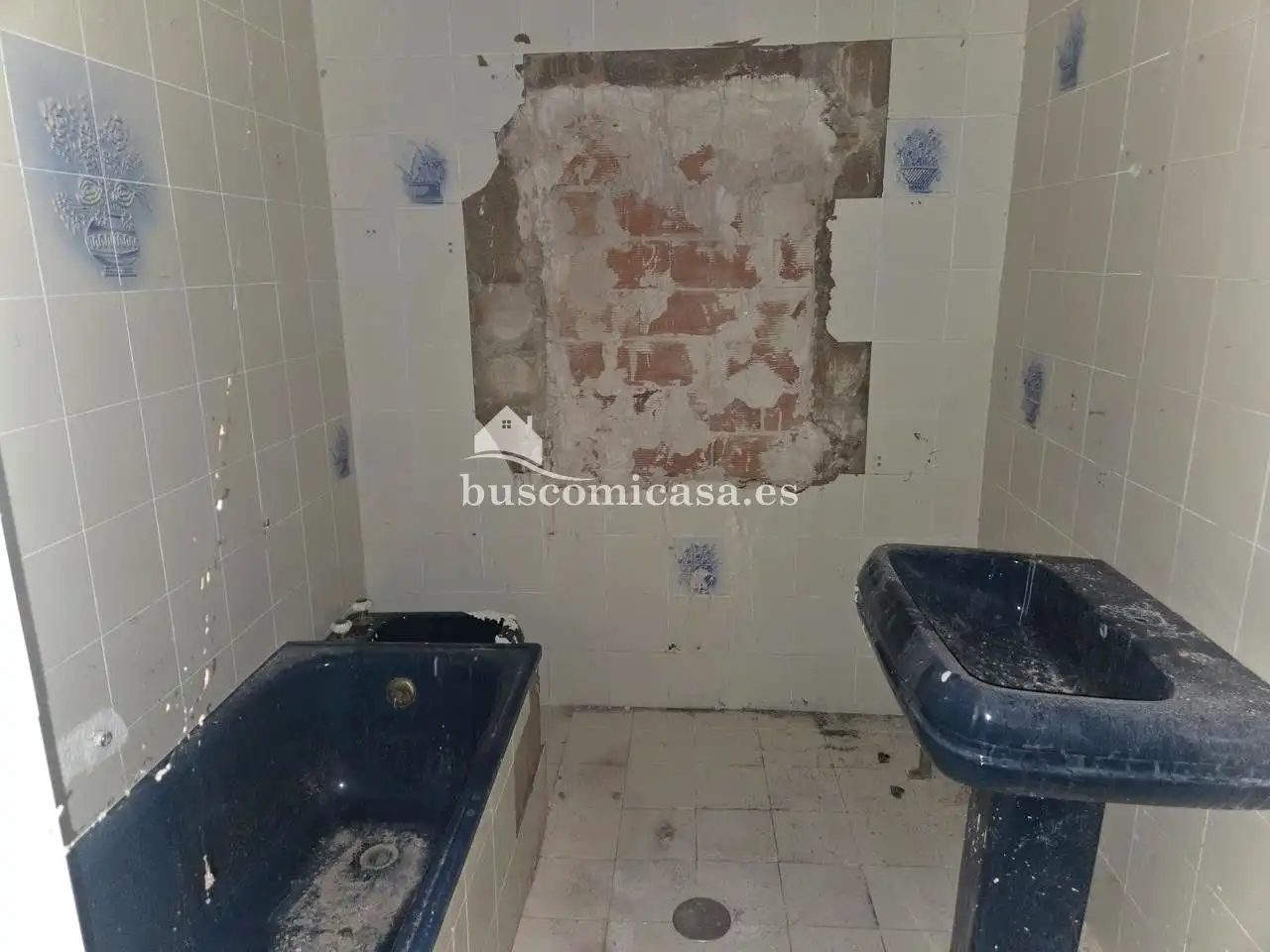Bathroom of Houses for sale in Martos