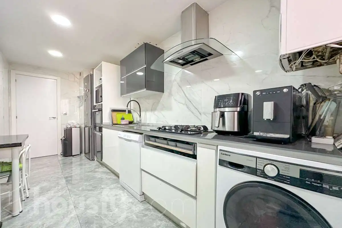 Flat for sale in Cl. Monte Montjuich, Santa Eugenia