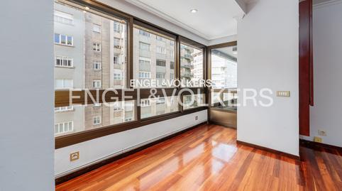 Foto 2 de Apartament en venda a Plaza España - Corte Inglés, Pontevedra