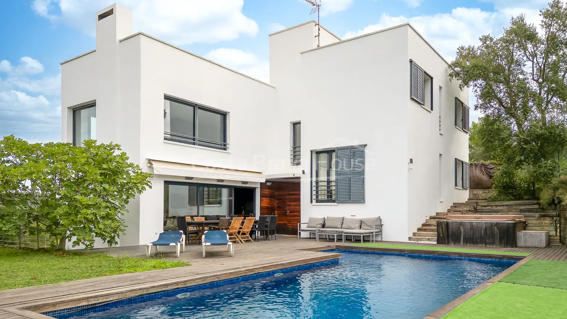 House with pool for sale in Carrer Joan Amades, imagen 5