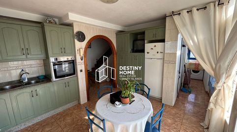 Foto 4 de Dúplex en venta en Juan Sebastian el Cano, Corralejo, La Oliva
