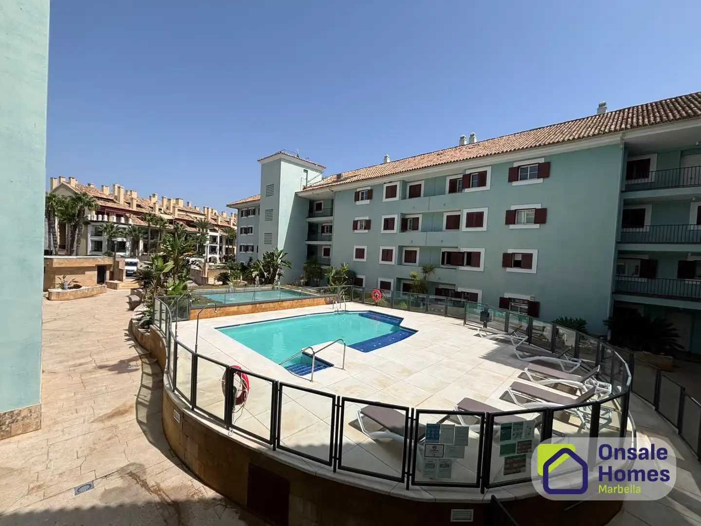 Appartamento con terrazza in vendita a Avenida de la Marina, imagen 5