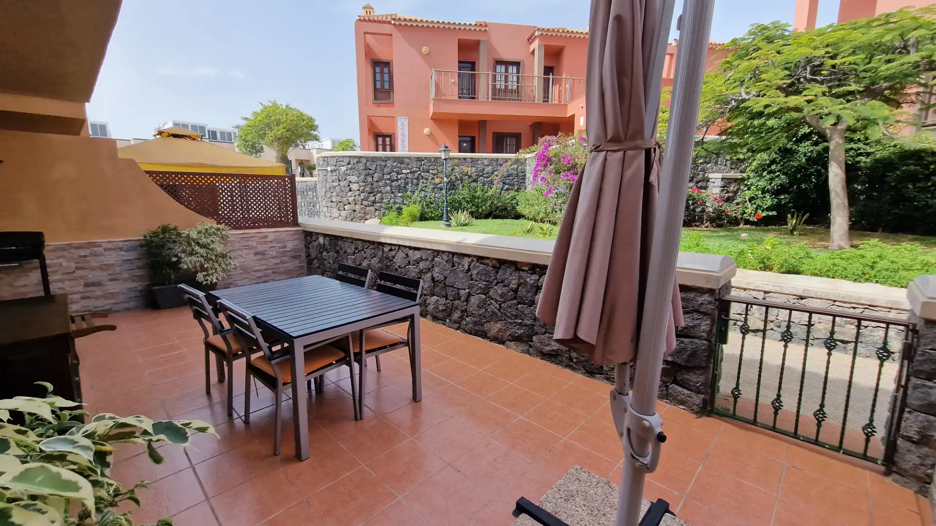 Apartamento de alquiler en Calle Minerva, Costa del Silencio