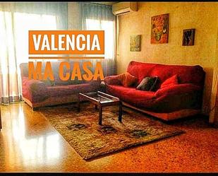 Sala d'estar de Pis de lloguer en  Valencia Capital amb Aire condicionat, Calefacció i Moblat