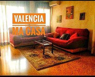 Living room of Flat to rent in  Valencia Capital  with Air Conditioner and Balcony