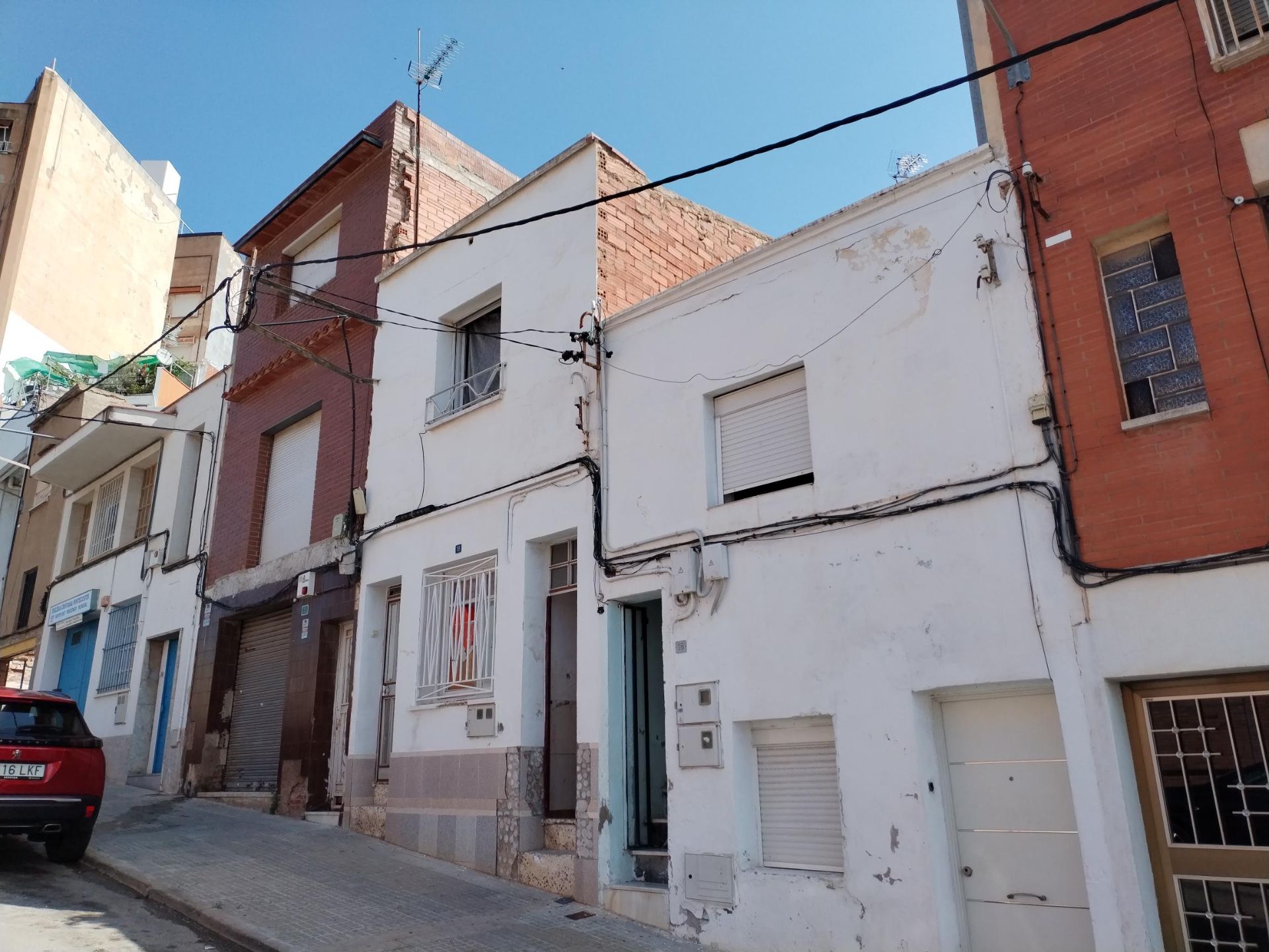 Exterior view of Single-family semi-detached for sale in Terrassa