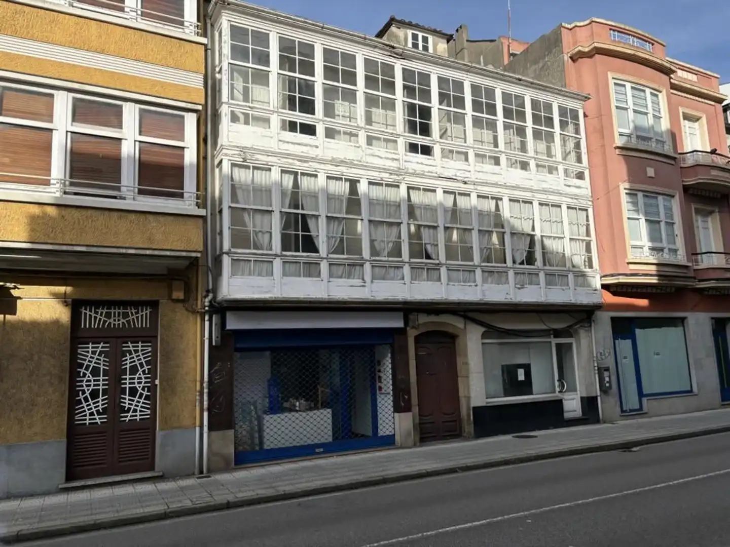 Vista exterior de Edificio en venta en Ortigueira