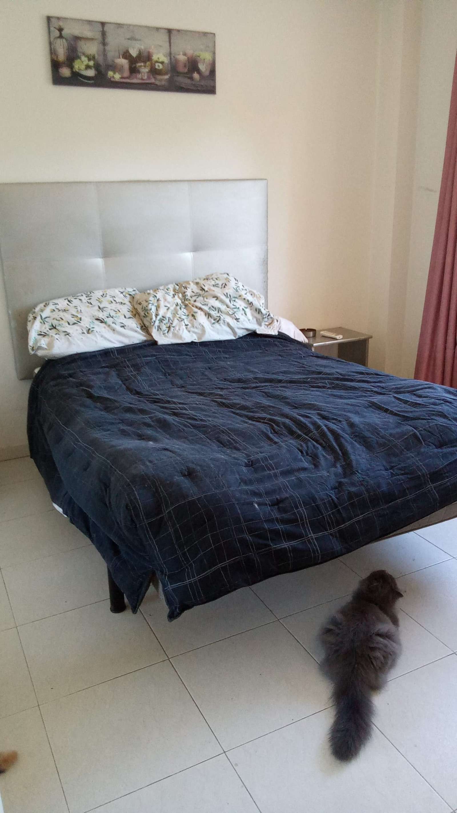 Habitación de Piso para compartir en Marbella con Aire acondicionado, Terraza y Amueblado