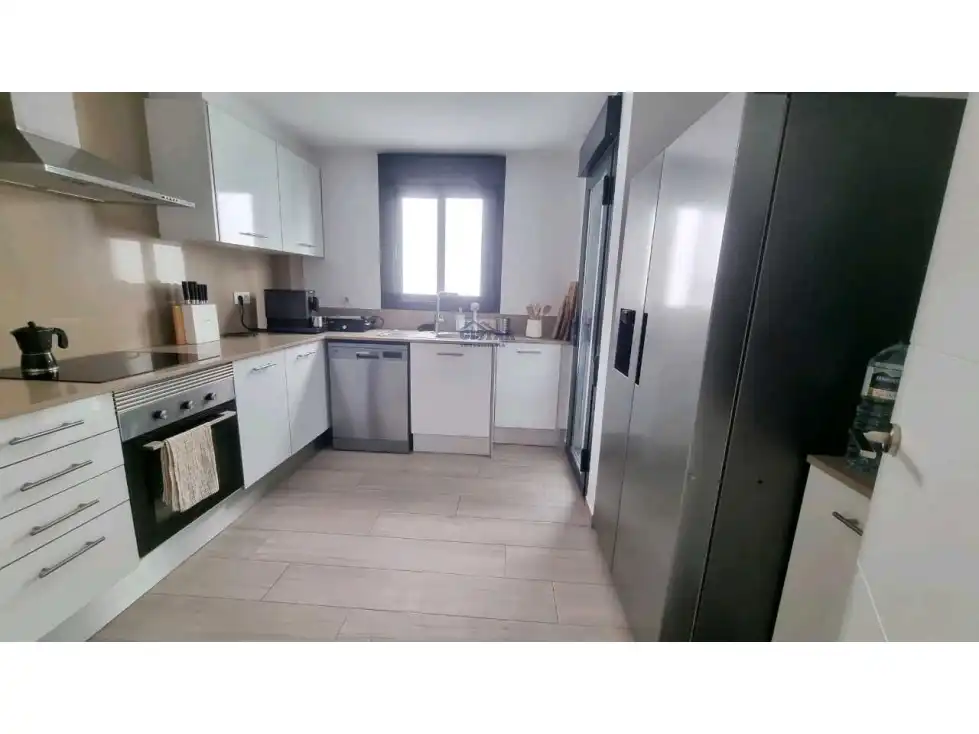 Cocina de Apartamento en venta en Dénia con Aire acondicionado, Calefacción y Terraza
