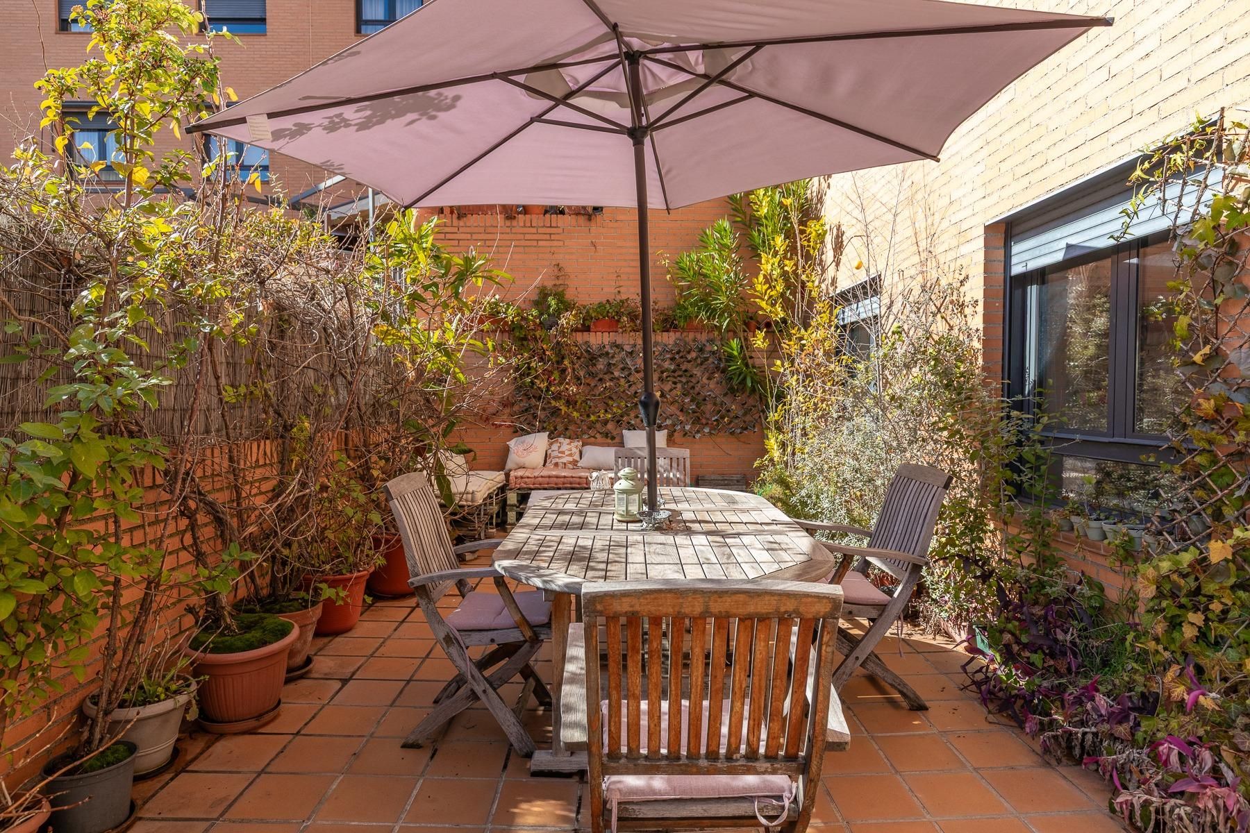 Terrace of Apartment for sale in  Madrid Capital  with Heating, Private garden and Storage room