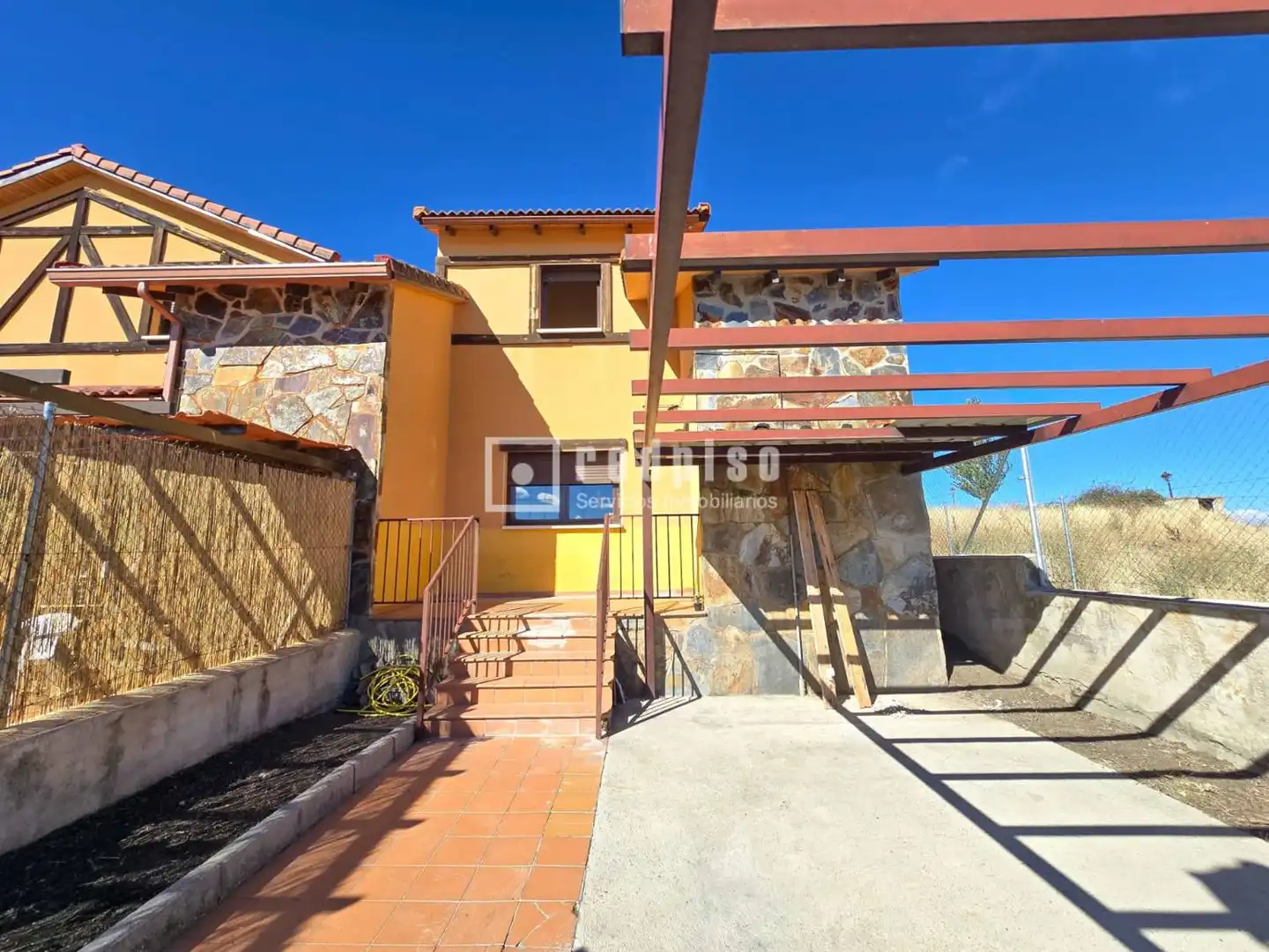 Detached house with pool for sale in Navas de San Antonio, imagen 2