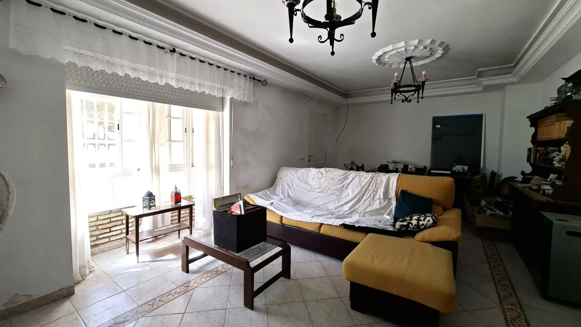 Living room of Houses for sale in Chiclana de la Frontera  with Private garden, Terrace and Storage room