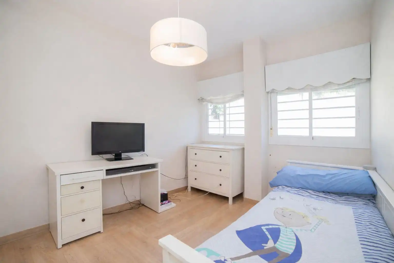 Habitación de Piso en venta en Boadilla del Monte con Aire acondicionado, Calefacción y Trastero