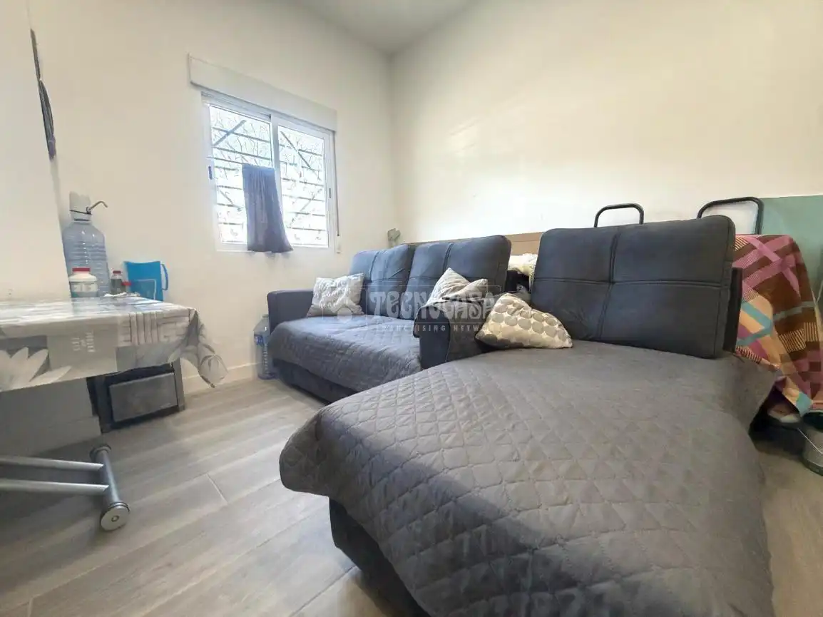 Piso en venta en Lloreda