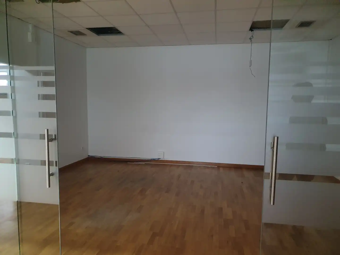 Büro zur Miete in Vigo  mit Möbliert