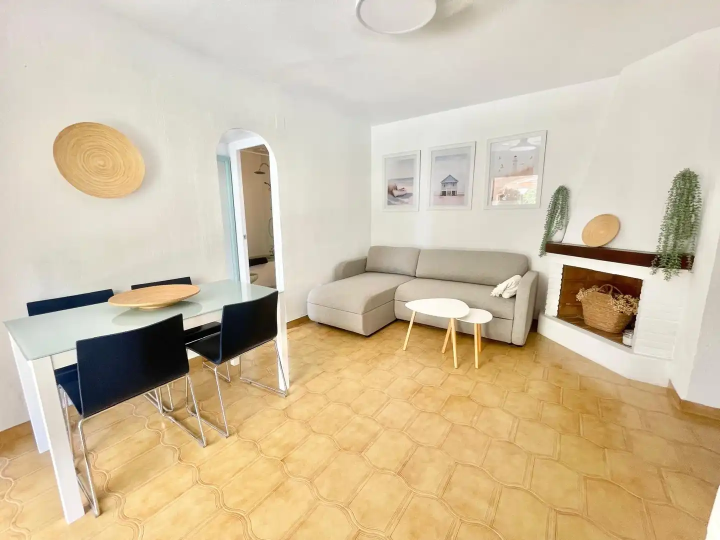Sala d'estar de Casa o xalet de lloguer en Orihuela amb Terrassa, Piscina i Moblat