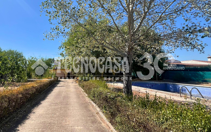 Exterior view of Country house for sale in Linares  with Terrace and Swimming Pool