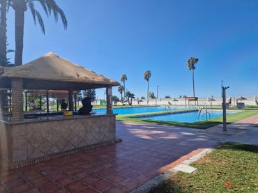 Piso con piscina en venta en Salobreña Costa