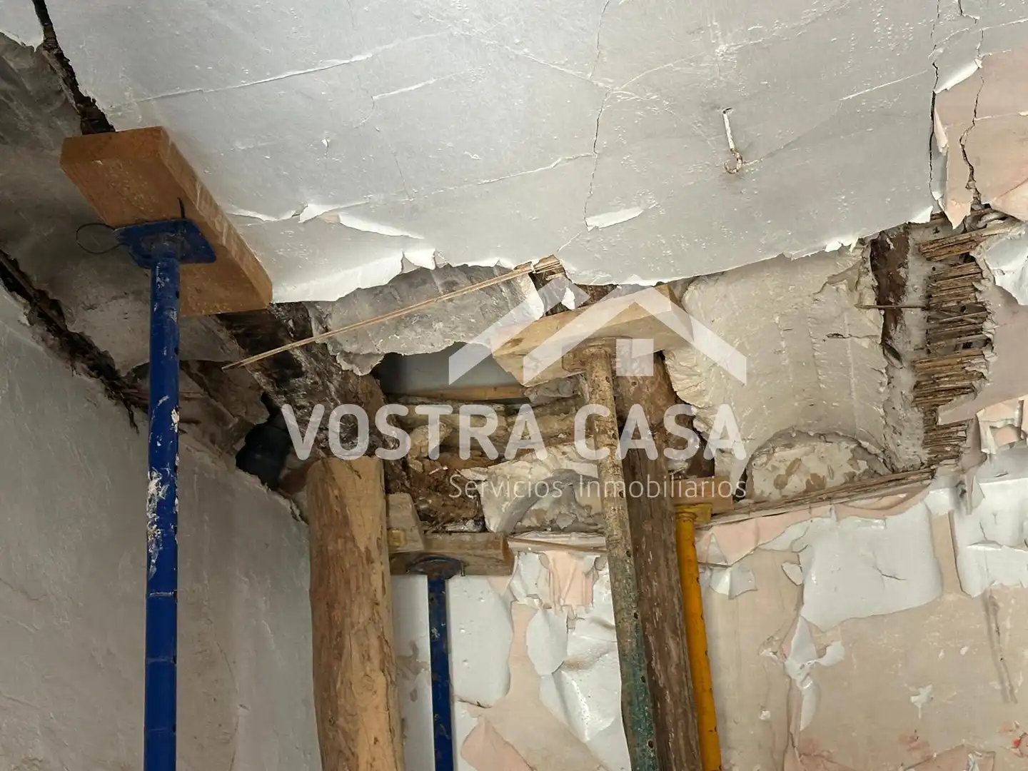 Piso en venta en Venta del Moro