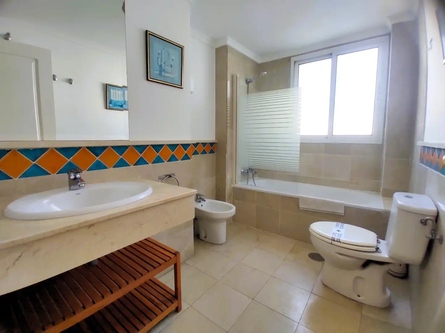 Baño de Apartamento en venta en Marbella con Aire acondicionado, Terraza y Amueblado