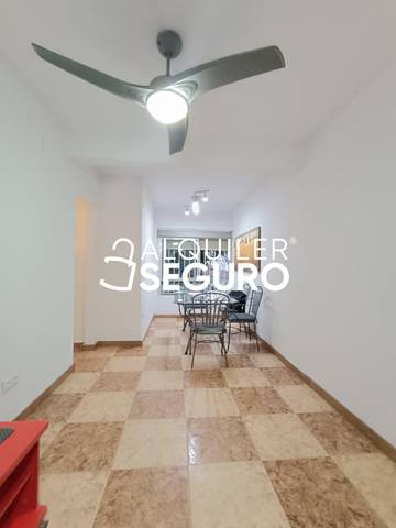 Piso en Alquiler en de León XIII en Calle Pinto - San Roque