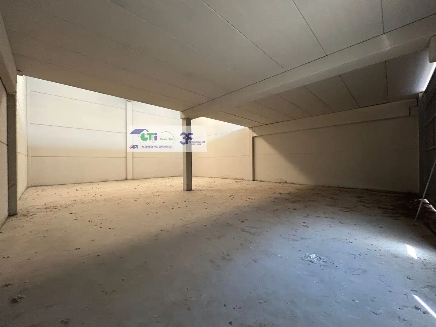 Industrial building for sale in CALLE ACEBO, imagen 3