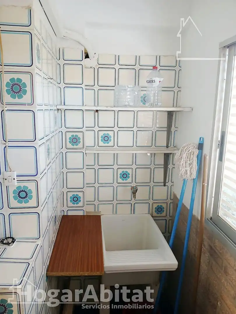 Baño de Piso en venta en Almenara con Balcón