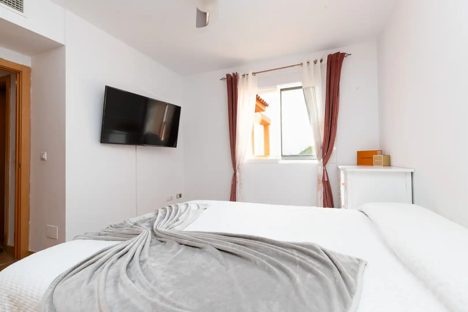 Bedroom of Attic for sale in Marbella  with Air Conditioner, Heating and Terrace
