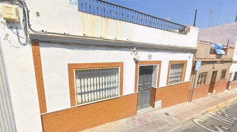 Foto 2 de Casa adosada en venta en Calle Martin Alonso Pinzon, 6, Oromana, Alcalá de Guadaira