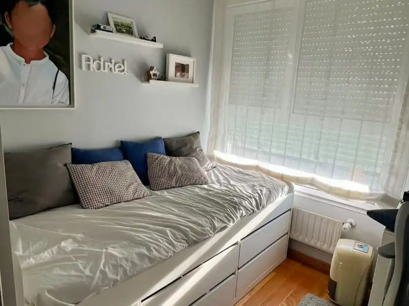 Habitación de Piso en venta en Vigo  con Calefacción, Parquet y Trastero