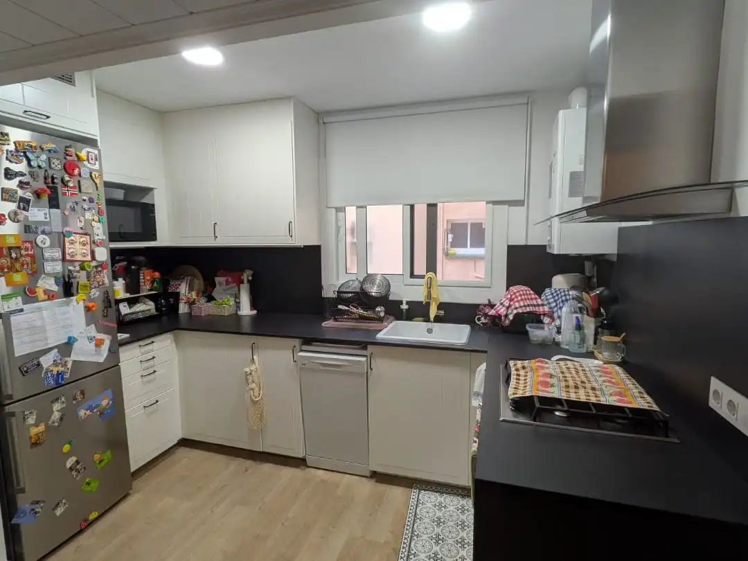 Cocina de Piso en venta en  Barcelona Capital con Aire acondicionado y Balcón