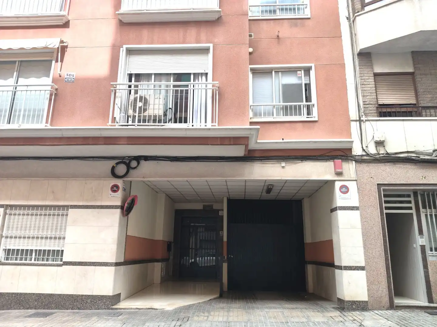 Vista exterior de Apartament en venda en Elche / Elx amb Moblat
