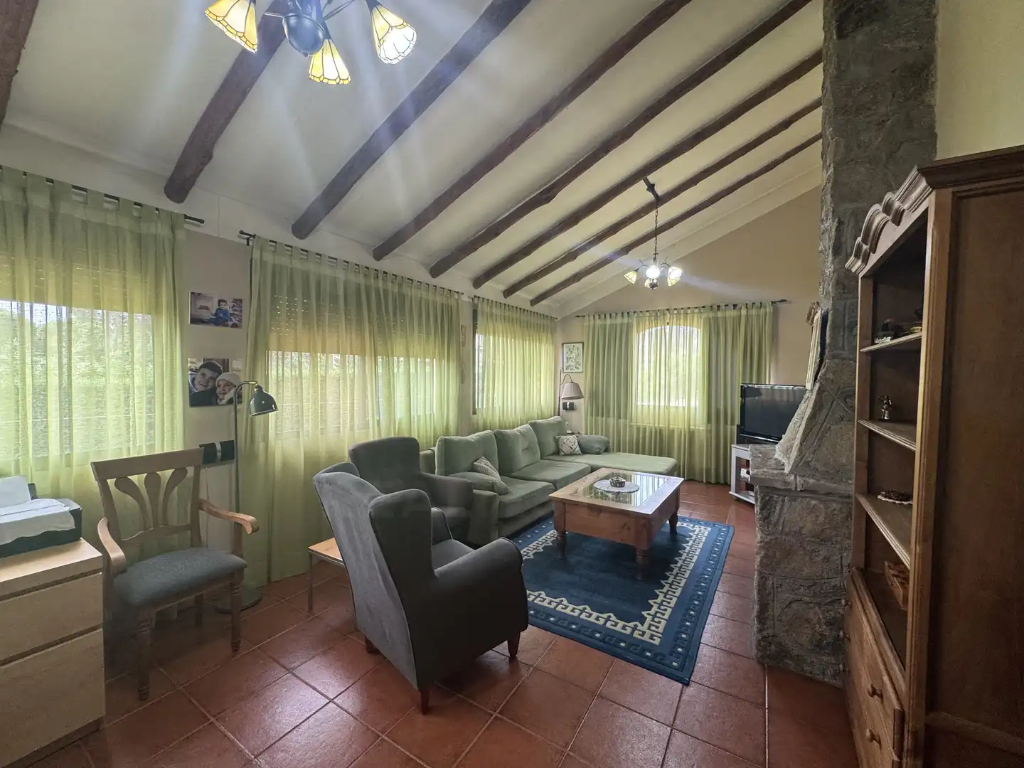 Sala d'estar de Casa o xalet en venda en Almorox amb Aire condicionat, Calefacció i Terrassa