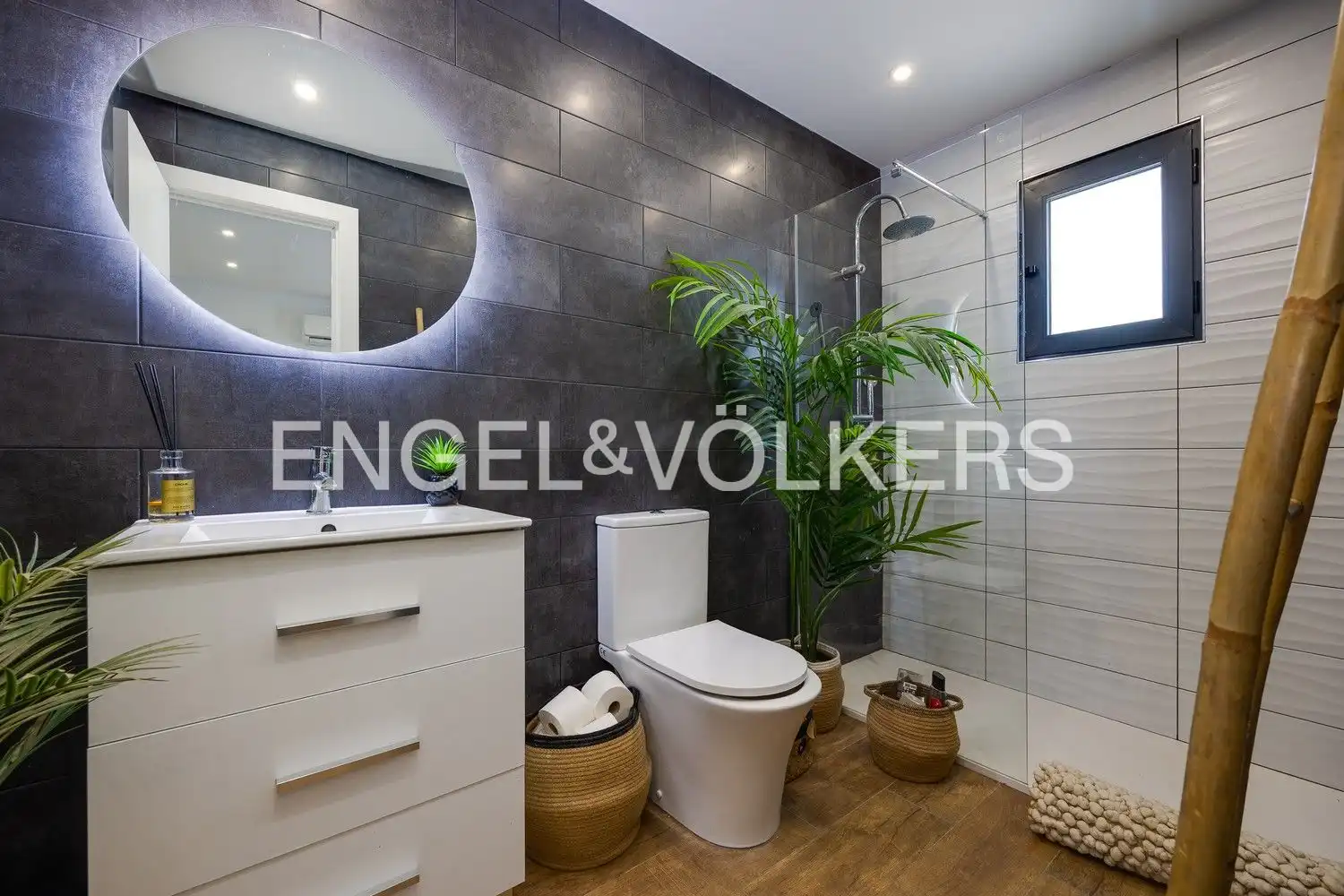 Bathroom of Country homes for sale in Torrevieja  with Air Conditioner, Heating and Private garden
