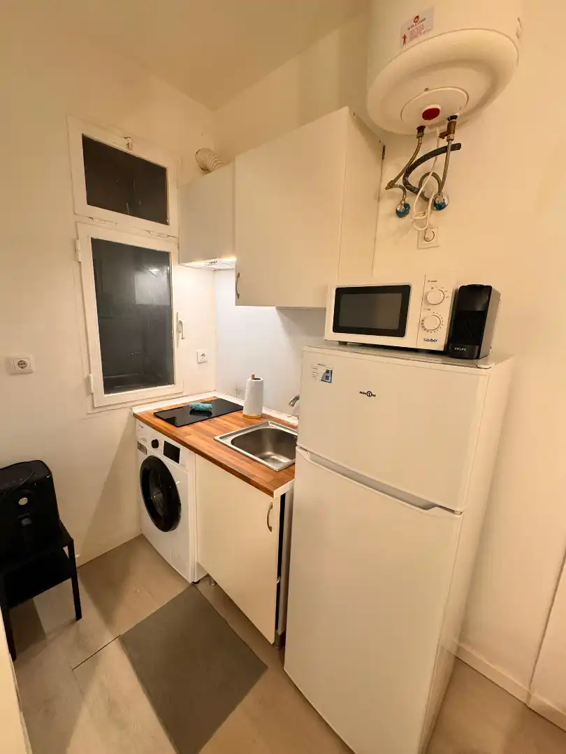 Study for rent in Calle del Pico Cejo, Numancia