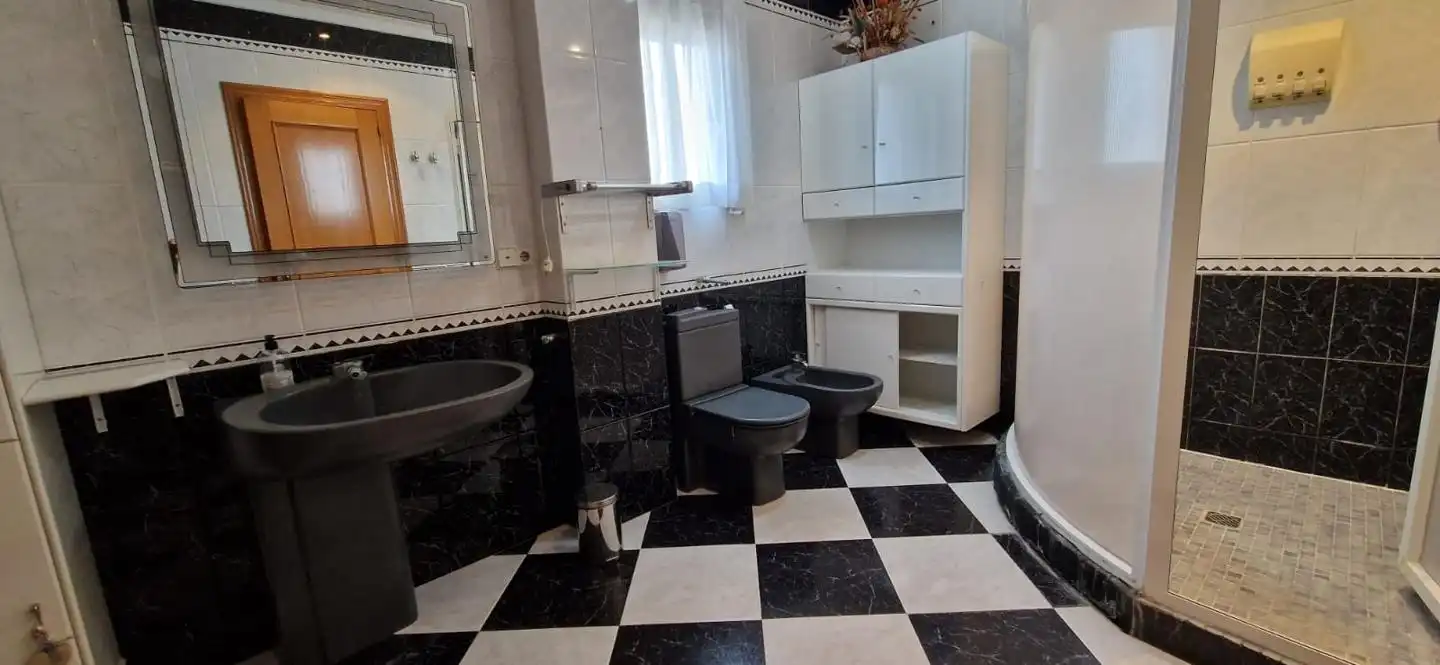 Habitació a Sevilla, Moncada