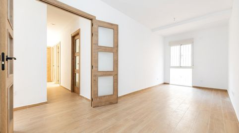 Foto 2 de Piso en venta en Valencia, 23, San Cayetano, Churriana de la Vega