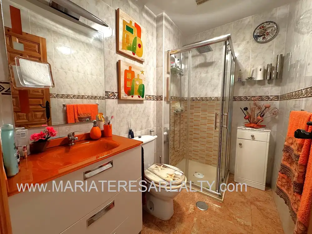 Baño de Apartamento en venta en Los Alcázares con Aire acondicionado, Jardín privado y Amueblado