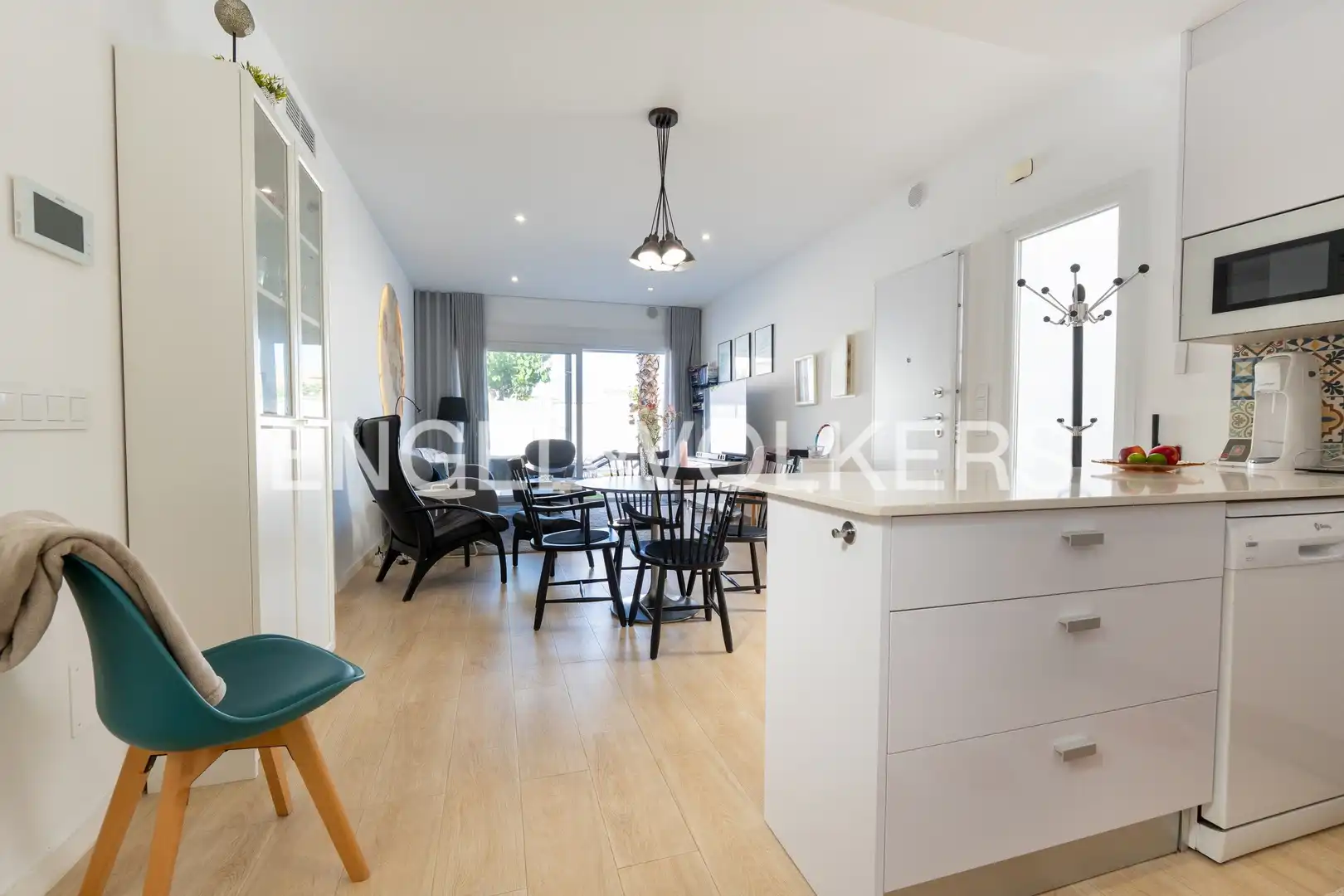 Vista exterior de Casa o chalet en venta en San Pedro del Pinatar con Aire acondicionado, Calefacción y Jardín privado