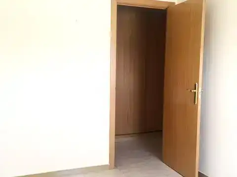 Habitación de Piso en venta en Móstoles con Aire acondicionado