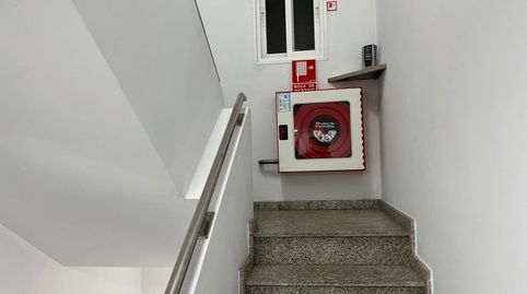Venta o alquiler de nave con oficinas en Bergondo, imatge 4
