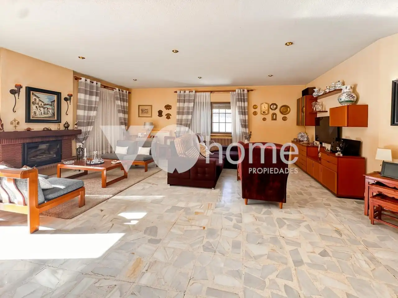 Living room of Houses for sale in Loeches  with Heating, Swimming Pool and Furnished